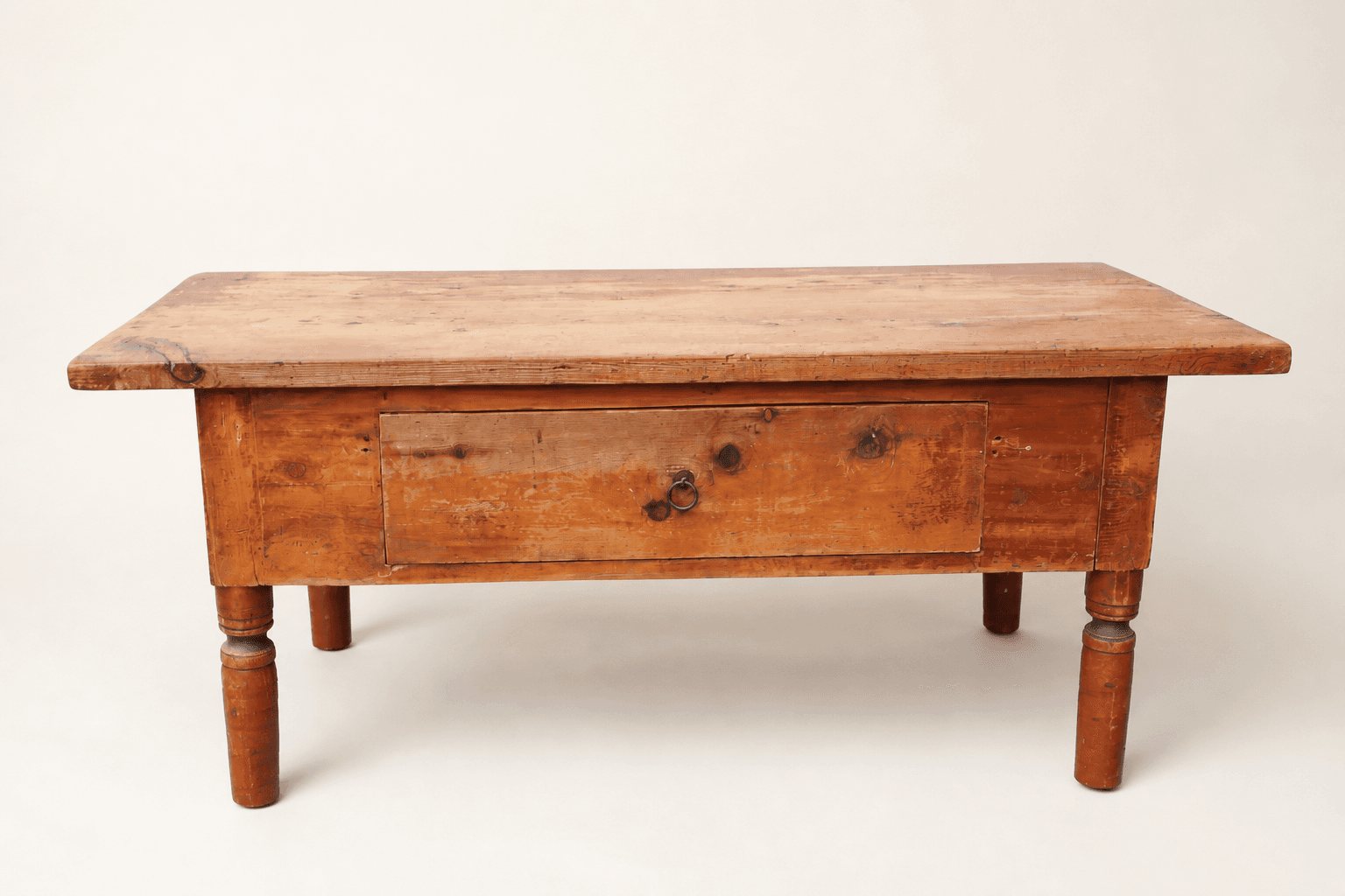 SALONG/KAFFEBORD FRA NUMEDAL, ÅR 1840-60