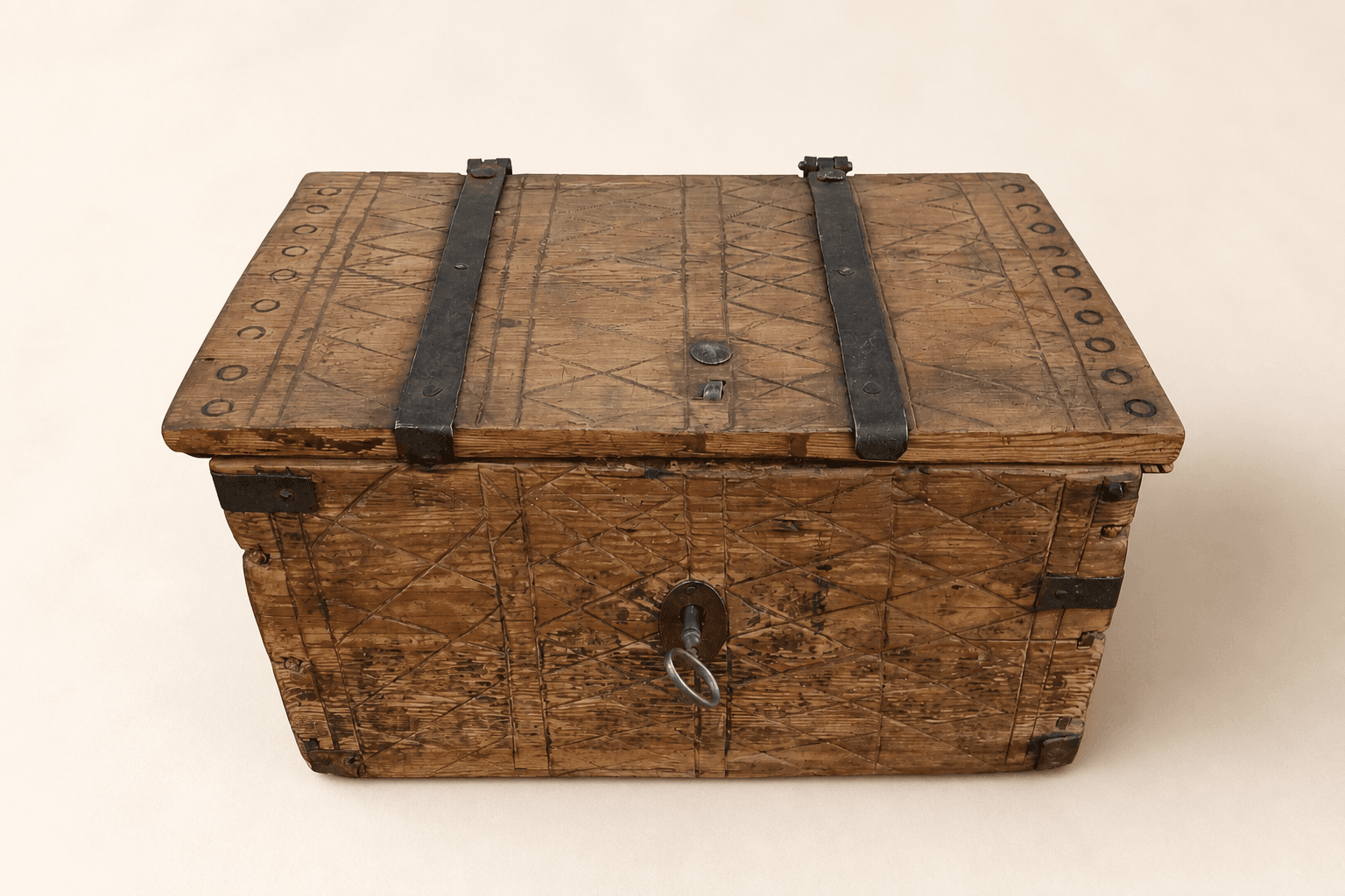 SKRIN FRA HALLINGDAL, TIDLIG 1700 TALLET